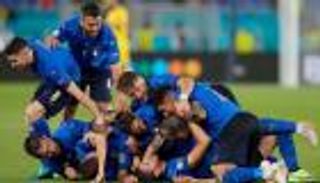 نحو طريق آمن.. هل تضحي إيطاليا بإنجاز تاريخي في يورو 2020؟