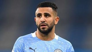 رياض محرز نجم فريق مانشستر سيتي