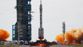 الصاروخ الصيني "شنتشو-12"