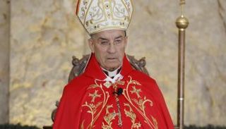 البطريرك الراعي يكرر في عظته الأسبوعية الدعوة لحل أزمة لبنان