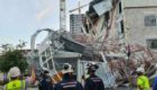 صور.. 3 قتلى ومفقودان بانهيار مدرسة قيد الإنشاء في بلجيكا