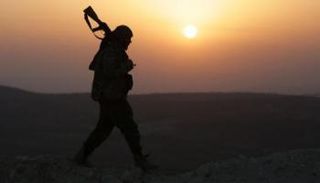 أحد إرهابيي تنظيم داعش - أرشيفية