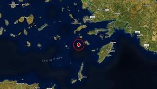 النقطة التي ضربها الزلزالان