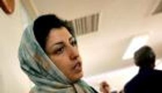 ناشطة إيرانية بارزة: لن أعترف بـ"رئيسي"‎‎