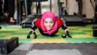 كابتن "نوسة".. بطلة رفع الأثقال المصرية تتخطى آلام السخرية