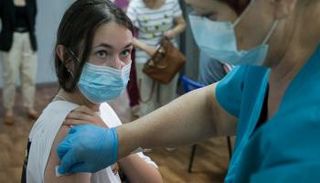 التطعيم ضد فيروس كورونا في روسيا