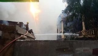 عمليات إخماد الحريق