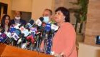 وزيرة الثقافة المصرية: المنصة الرقمية إضافة عظيمة لتاريخ معرض الكتاب