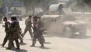 كوماندوز أفغان في مواجهة طالبان بقندوز- رويترز