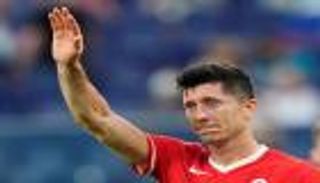 "قاتلنا حتى النهاية".. ليفاندوفسكي يوجه رسالة بعد خيبة يورو 2020