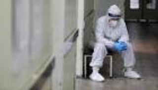 قفزة قياسية بإصابات ووفيات كورونا في روسيا.. الأعلى منذ يناير