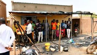 آثار المذبحة التي وقعت في قرية سولهان شمال شرق بوركينا فاسو