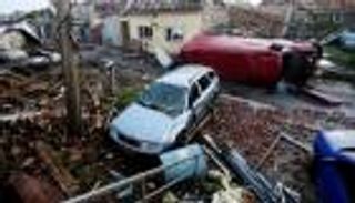 إعصار التشيك.. وفاة 5 أشخاص على الأقل وارتفاع الإصابات إلى 200