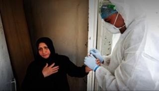 فرق عراقية جوالة تجري فحوصات كورونا