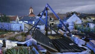 إعصار مدمر يجتاح التشيك- أرشيفية