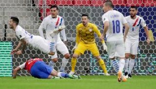 من مباراة باراجواي وتشيلي