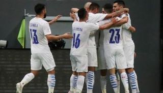 فرحة باراجواي بالفوز على تشيلي