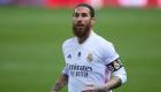 بعد رحيله عن ريال مدريد.. راموس يخفي أسرته خلف أشجار النخيل
