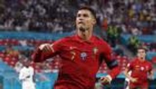 قمصان يورو 2020.. كريستيانو رونالدو يكتب التاريخ بمبلغ خيالي