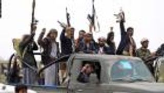 866 انتهاكا حوثيا ضد زعماء القبائل.. بينها قتل وإحراق