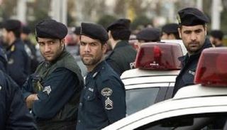 عناصر من الأمن الإيراني- أرشيفية