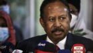 الحكومة السودانية تعلن حزمة قرارات سياسية واقتصادية.. وتبشر بانفراجة