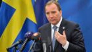 رئيس وزراء السويد يستقيل وخلفه جاهزا