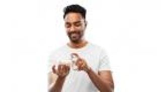 إنفوجراف.. أفضل العطور الرجالية الصيفية