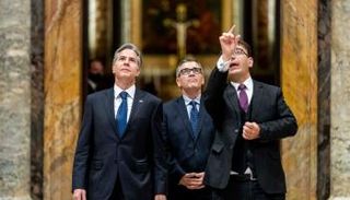 بلينكن تأثر بالروحانيات والمعمار في الفاتيكان -أ ف ب