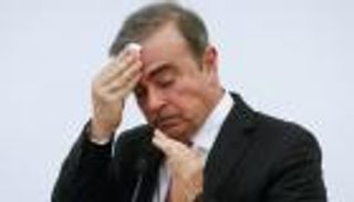 رحلة هروب كارلوس غصن تصل إلى محطة "الندم".. ماذا حدث؟