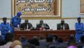 جراء عرقلة الإخوان.. شرط هيئة الاتهام لحضور جلسات "انقلاب 1989" بالسودان
