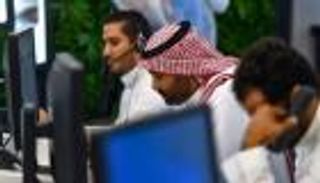 الاقتصاد السعودي يواصل النمو.. هبوط معدلات البطالة
