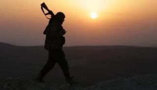 أحد إرهابيي تنظيم داعش - أرشيفية