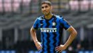 إنتر ميلان يؤكد اقتراب رحيل حكيمي.. ورياض محرز بديل مفاجئ