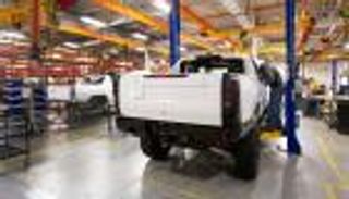 خطة "جنرال موتورز" لدخول سوق السيارات الكهربائية