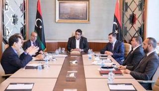اجتماع المجلس الرئاسي والحكومة