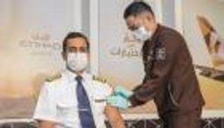 الإمارات تقدم 15,3 مليون جرعة من لقاح فيروس كورونا