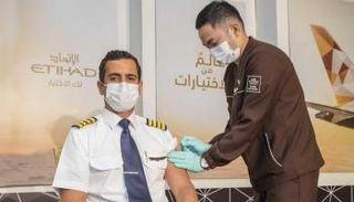 تطعيمات فيروس كورونا في الإمارات