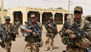 القوات الفرنسية - أرشيفية 