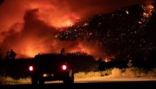 حرائق الغابات في كندا