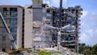 استعدادات لهدم باقي "مبنى فلوريدا" قبل عاصفة مدارية