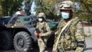 في طاجيكستان.. التطعيم إلزامي للبالغين ضد كورونا