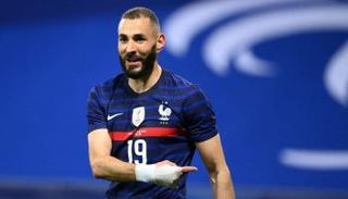 كريم بنزيما مهاجم ريال مدريد ومنتخب فرنسا