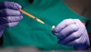 السعودية تبدأ تطعيم هذه الفئة بالجرعة الثانية من لقاح كورونا