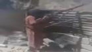 بالسلاح العتيق.. الجدات يقاومن إرهاب الحوثي