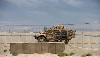 مدرعة عسكرية أمريكية في أفغانستان