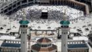 ما الأمراض المزمنة التي تحرم صاحبها من الحج؟