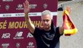 3 أسباب.. لماذا يتمسك جوزيه مورينيو بضم بن سبعيني لروما؟