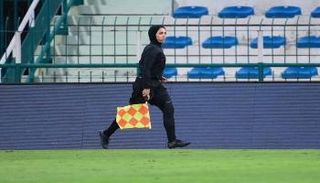 الإماراتية أمل جمال 