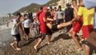 تحقيق يكشف سر الغاز السام بأحد شواطئ الجزائر 